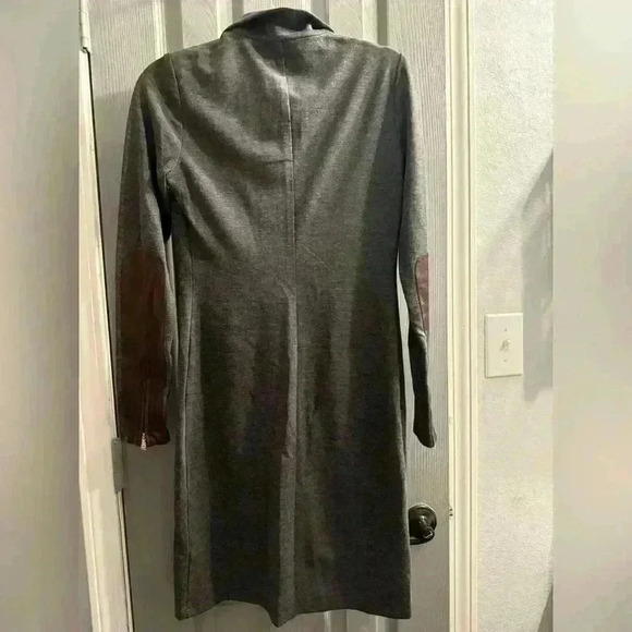 Lauren Ralph Lauren long sleeve 3/4 zippered front with leather on sleeves size2 - Picture 7 of 14